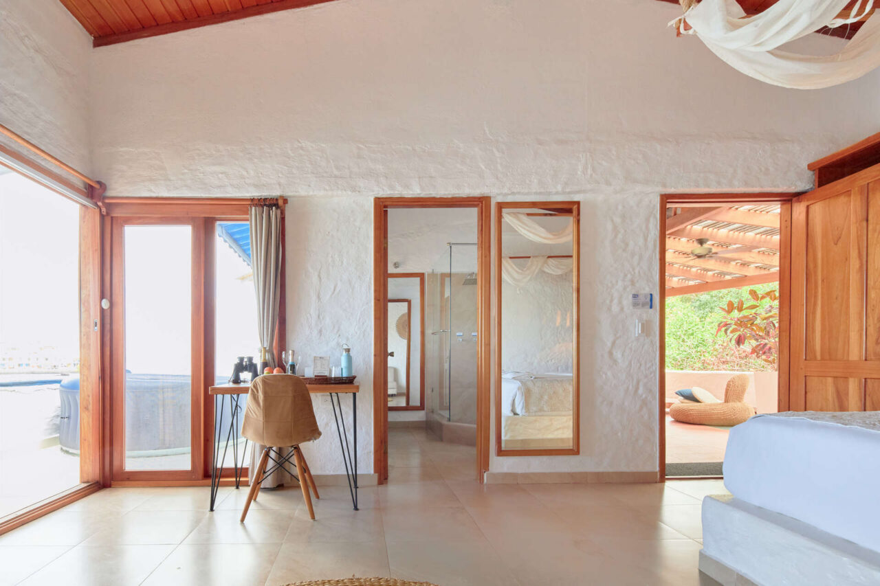 Signature Suite Floreana 4